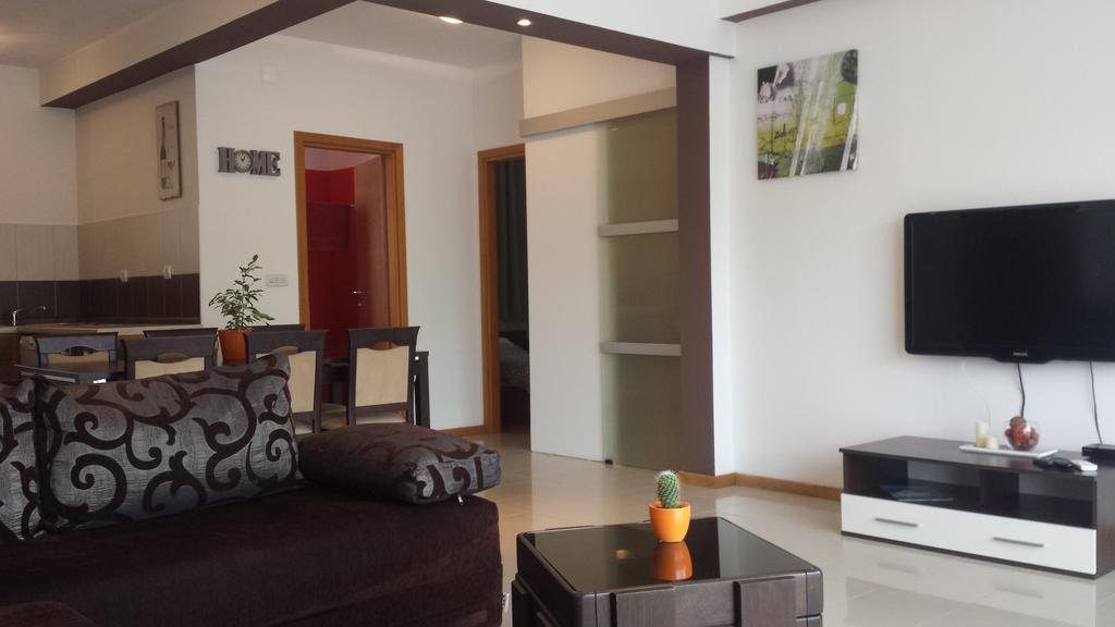 Apartments Villa Natali - Heating Pool Trogir Luaran gambar