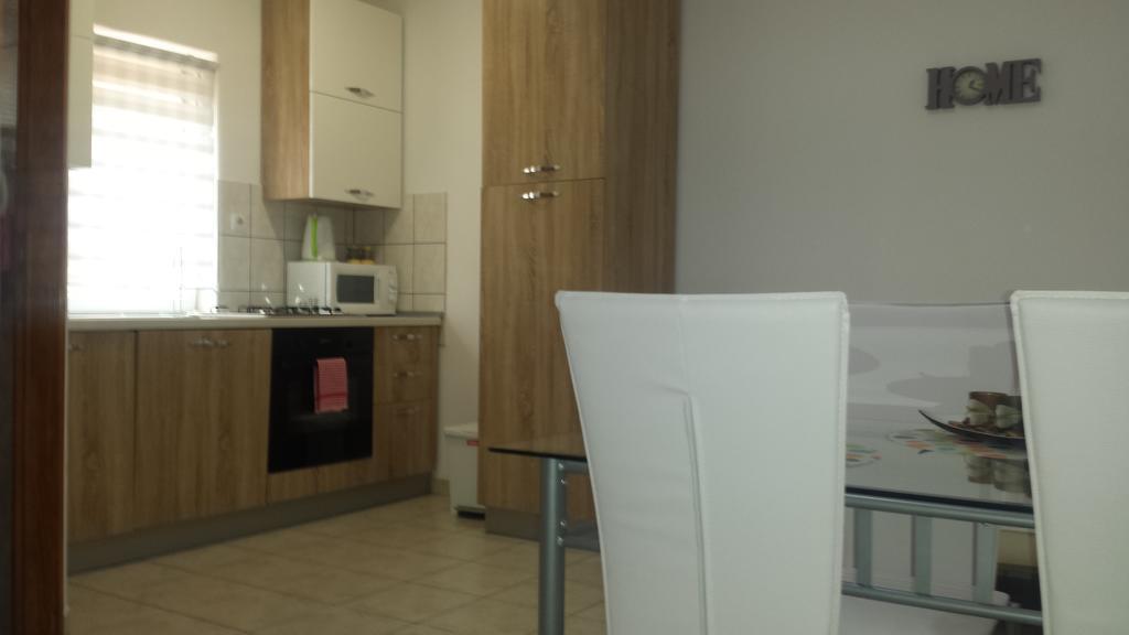 Apartments Villa Natali - Heating Pool Trogir Luaran gambar